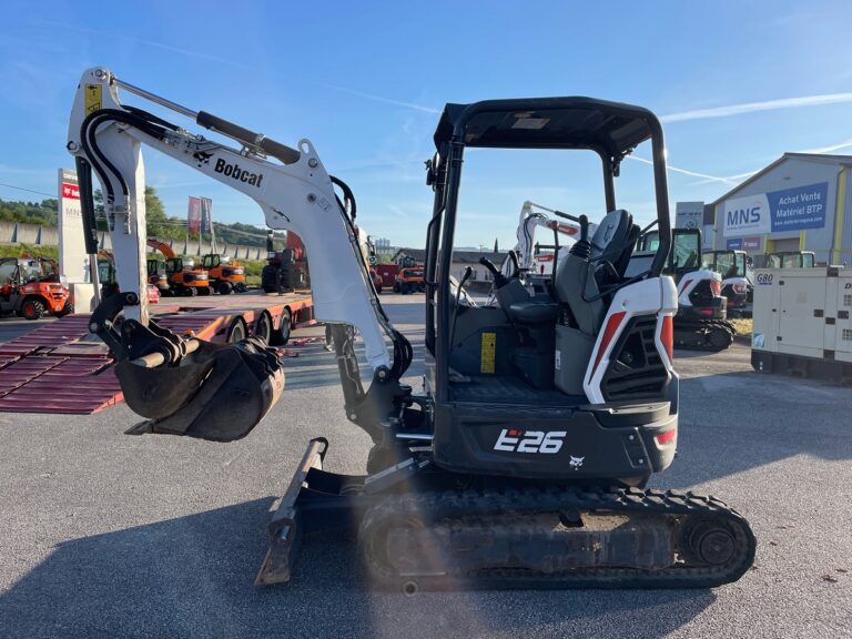 MINI PELLE 2500 KG MNS BOBCAT E 26